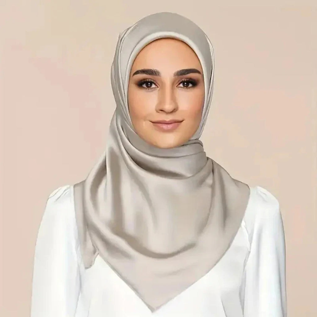 Foulard Carré en Satin de Soie