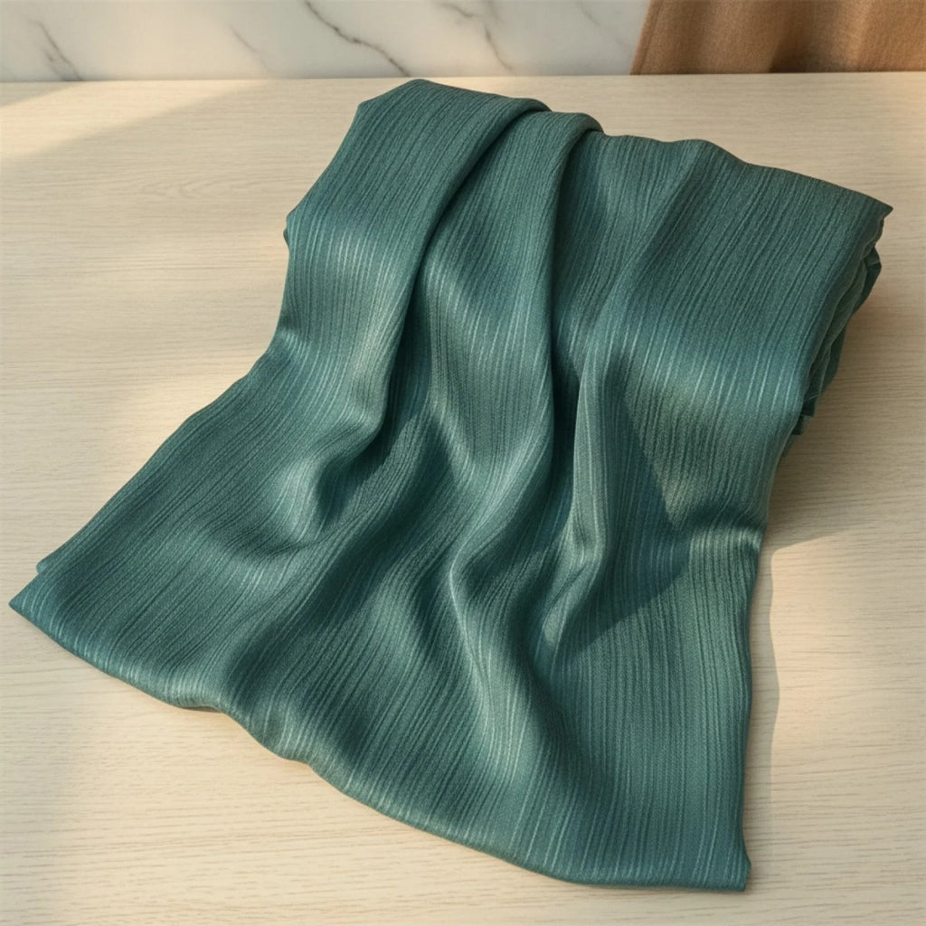 Hijab Long en Satin Froncé